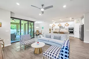 8028 NW 78th St, Tamarac, FL 33321 - Photo 9