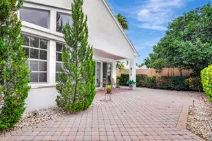 999 Lytham Ct, West Palm Beach, FL 33411 - Photo 25