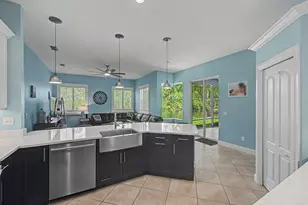 1146 SW Arrowhead Ct, Palm City, FL 34990 - Photo 9
