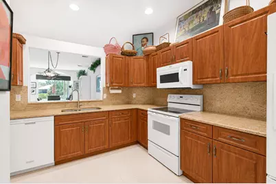 10773 Royal Caribbean Circle, Boynton Beach, FL 33437 - Photo 3