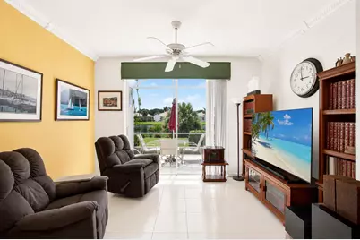10773 Royal Caribbean Circle, Boynton Beach, FL 33437 - Photo 13