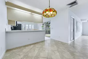 1809 Middleton Way, West Palm Beach, FL 33409 - Photo 9