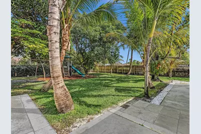 607 W Perry Street, Lantana, FL 33462 - Photo 43