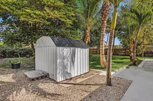 607 W Perry St, Lantana, FL 33462 - Photo 49