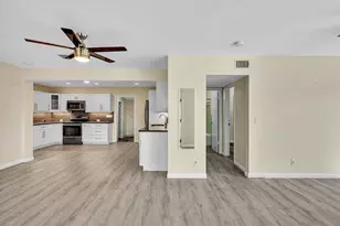 607 W Perry St, Lantana, FL 33462 - Photo 9
