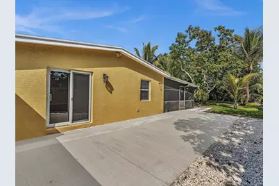 607 W Perry Street, Lantana, FL 33462 - Photo 47