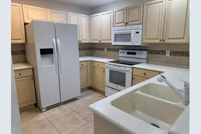 3472 Commodore Court, West Palm Beach, FL 33411 - Photo 5