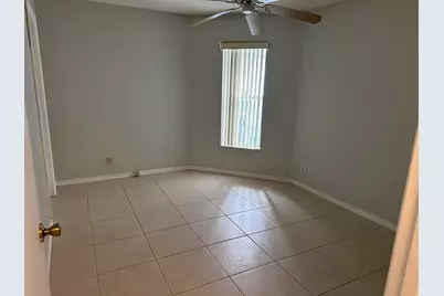 5165 Foxhall Pl, West Palm Beach, FL 33417 - Photo 13
