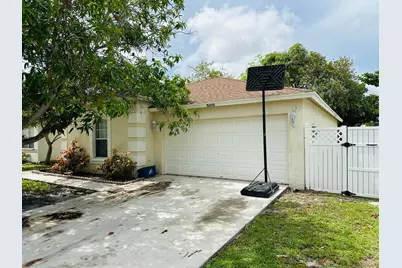 5165 Foxhall Pl, West Palm Beach, FL 33417 - Photo 5