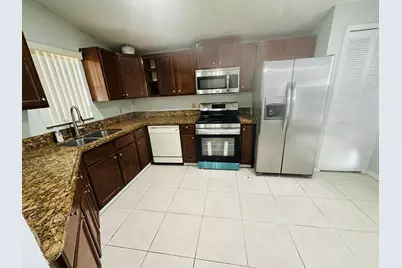 5165 Foxhall Pl, West Palm Beach, FL 33417 - Photo 5