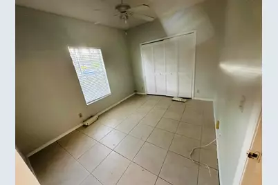 5165 Foxhall Pl, West Palm Beach, FL 33417 - Photo 15