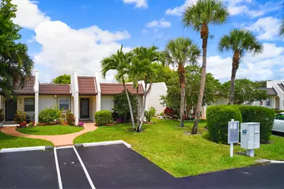 175 Lake Susan Lane, West Palm Beach, FL 33411 - Photo 33