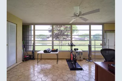 175 Lake Susan Lane, West Palm Beach, FL 33411 - Photo 17