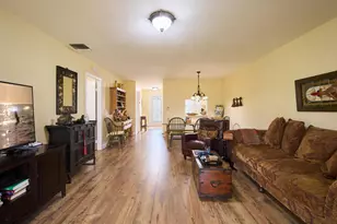 175 Lake Susan Ln, West Palm Beach, FL 33411 - Photo 11