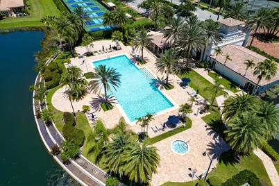 121 SE Rio Casarano, Port Saint Lucie, FL 34984 - Photo 3