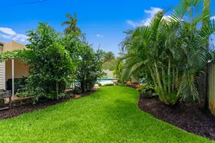 1420 NE 42nd Ct, Oakland Park, FL 33334 - Photo 31