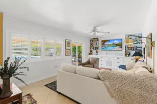 1420 NE 42nd Ct, Oakland Park, FL 33334 - Photo 11