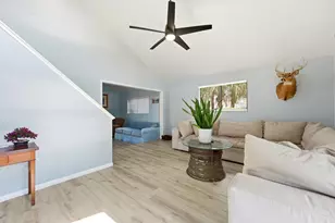 5909 Hickory Dr, Fort Pierce, FL 34982 - Photo 9