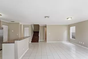 18057 SW 12th Ct, Pembroke Pines, FL 33029 - Photo 9