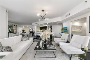 300 SE 5th Ave, Boca Raton, FL 33432 - Photo 7