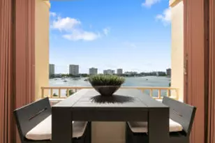 300 SE 5th Ave, Boca Raton, FL 33432 - Photo 29