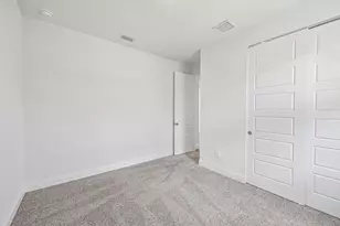 5613 Hampton Park Cir, Vero Beach, FL 32966 - Photo 19