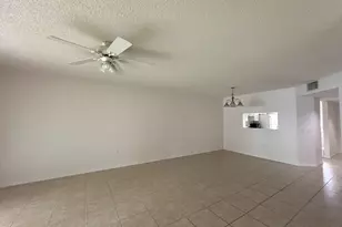 1400 SW 137th Ave, Pembroke Pines, FL 33027 - Photo 3