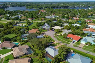 52 Birch Pl, Tequesta, FL 33469 - Photo 33