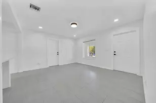 1108 NE 16th St, Fort Lauderdale, FL 33304 - Photo 5