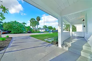 1108 NE 16th St, Fort Lauderdale, FL 33304 - Photo 37