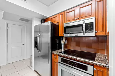 347 N New River Dr Drive E #606, Fort Lauderdale, FL 33301 - Photo 17