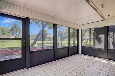 30 Kensington Lane, Boynton Beach, FL 33426 - Photo 23