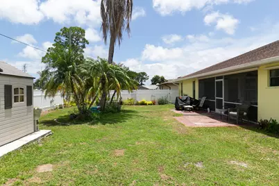 591 SE Chapman Avenue, Port Saint Lucie, FL 34984 - Photo 27