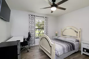 591 SE Chapman Ave, Port Saint Lucie, FL 34984 - Photo 15