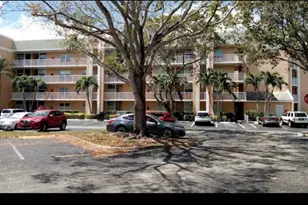 10422 NW 24th Pl, Sunrise, FL 33322 - Photo 19