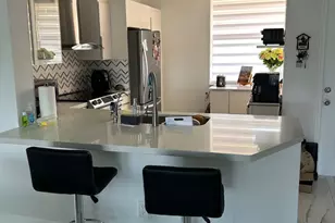 10422 NW 24th Pl, Sunrise, FL 33322 - Photo 7