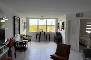 10422 NW 24th Pl, Sunrise, FL 33322 - Photo 3