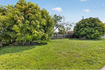 115 NW 7th Street, Boca Raton, FL 33432 - Photo 13