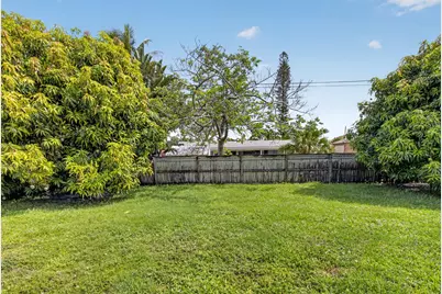 115 NW 7th Street, Boca Raton, FL 33432 - Photo 7