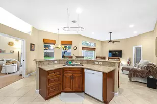 7607 Monclair Ct, Lake Worth, FL 33467 - Photo 9
