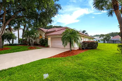 7607 Monclair Court, Lake Worth, FL 33467 - Photo 3