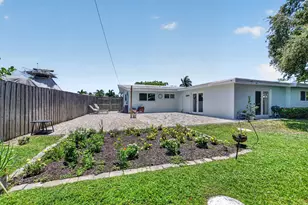 807 SW 3rd St, Boca Raton, FL 33486 - Photo 45