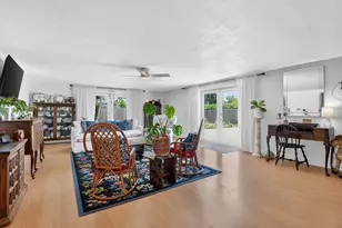 807 SW 3rd St, Boca Raton, FL 33486 - Photo 11