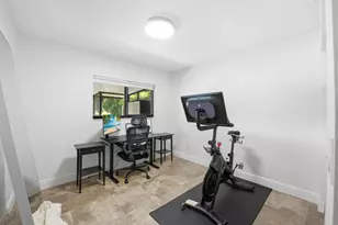 2075 SW 82nd Ave, Davie, FL 33324 - Photo 21