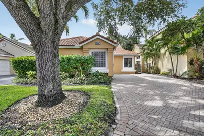 10124 NW 4th Street, Plantation, FL 33324 - Photo 1