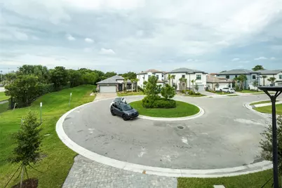 4412 Silverwood Lane S, Oakland Park, FL 33309 - Photo 25
