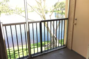 641 Cypress Lake Blvd, Deerfield Beach, FL 33064 - Photo 15