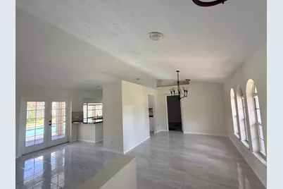 790 SE Ablett Lane, Port Saint Lucie, FL 34984 - Photo 3