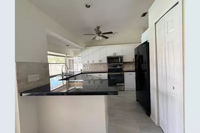 790 SE Ablett Lane, Port Saint Lucie, FL 34984 - Photo 9