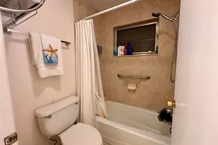 1252 Club Dr W, Delray Beach, FL 33445 - Photo 15
